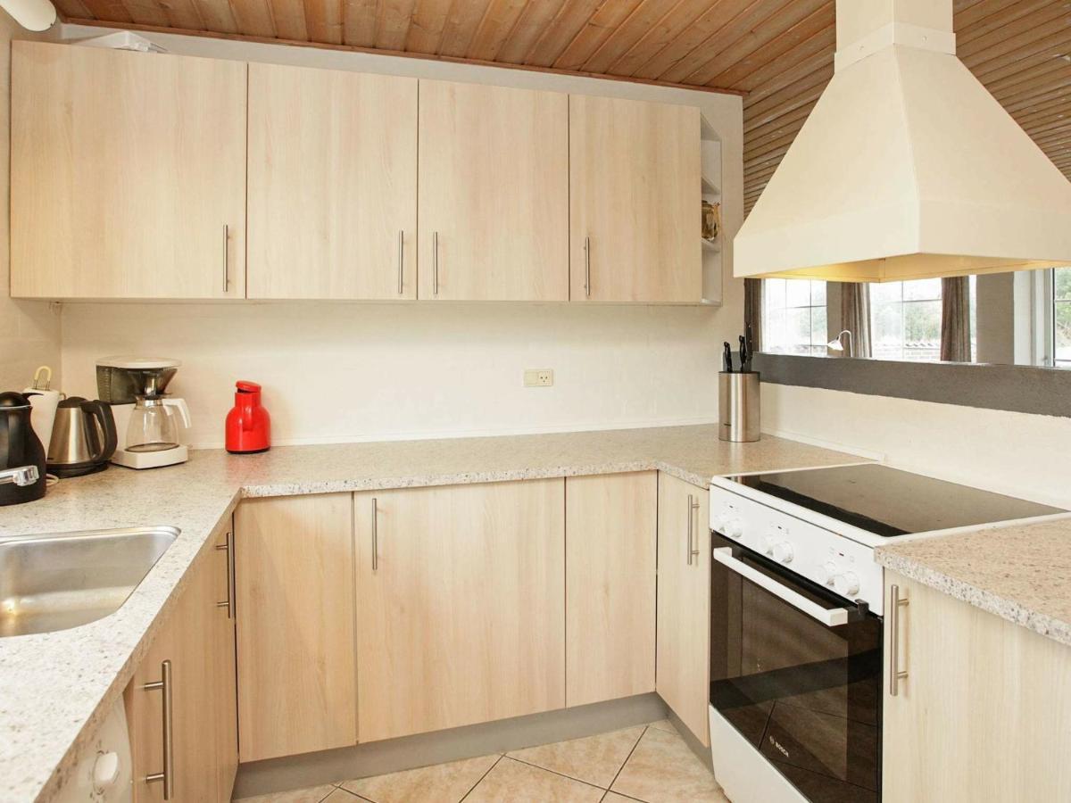 10 Person Holiday Home In Bl Vand Blåvand Dış mekan fotoğraf